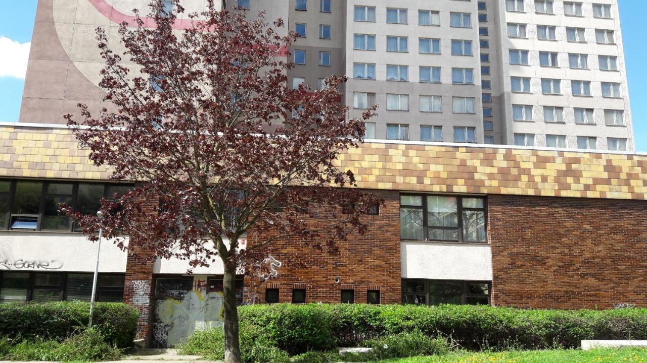 プラハ Tvm Tower Modranyホステル エクステリア 写真